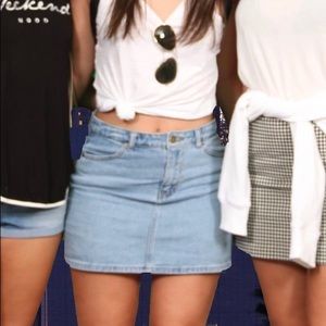 Light wash denim skirt